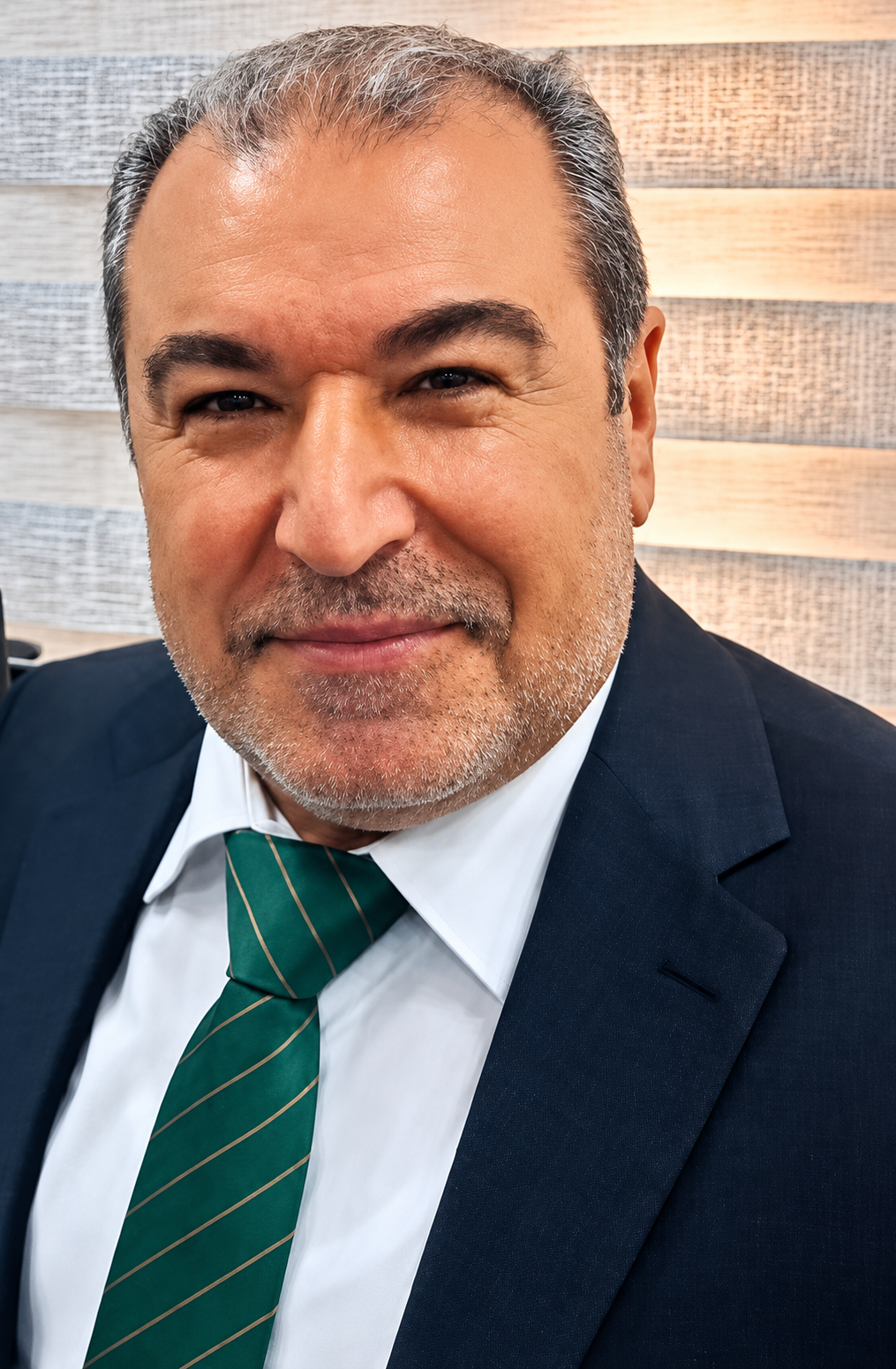 الدكتور عبد الوهاب الحجاج